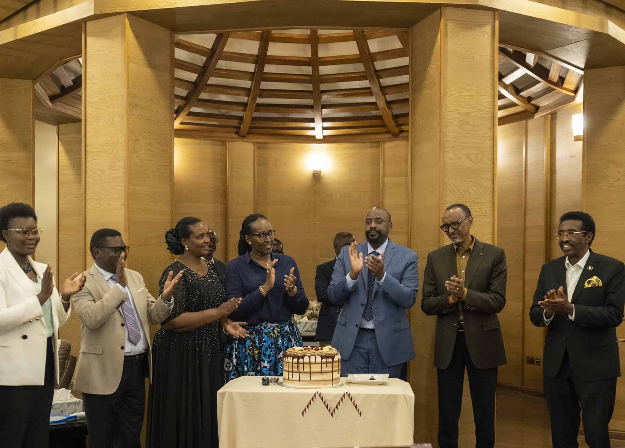 Perezida Kagame Na Madamu J.Kagame Bakoreye Muhoozi Ibirori By ...