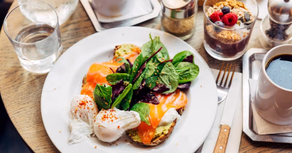 Easy foods that help your brain stay healthy and active